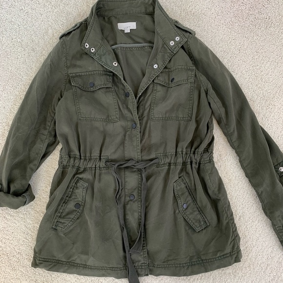 Loft Drawstring Utility Jacket - Picture 2 of 8